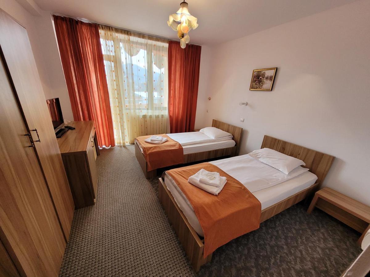 Motel Minerva Tîrgu Ocna エクステリア 写真